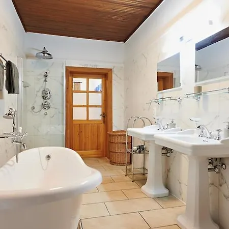 Oliver, Dom wakacyjny Wendorf (Kuhlen-Wendorf)